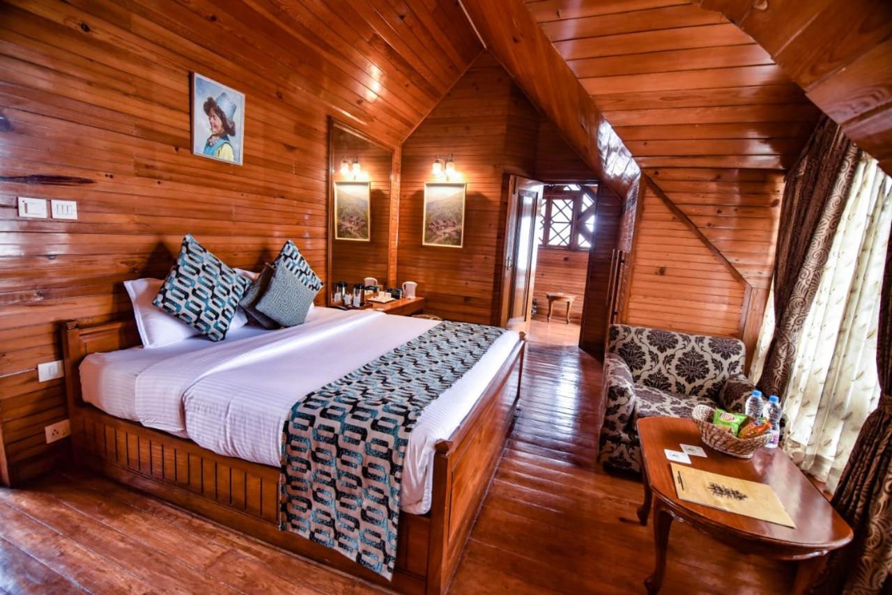 Cedar Inn Darjeeling  Luaran gambar