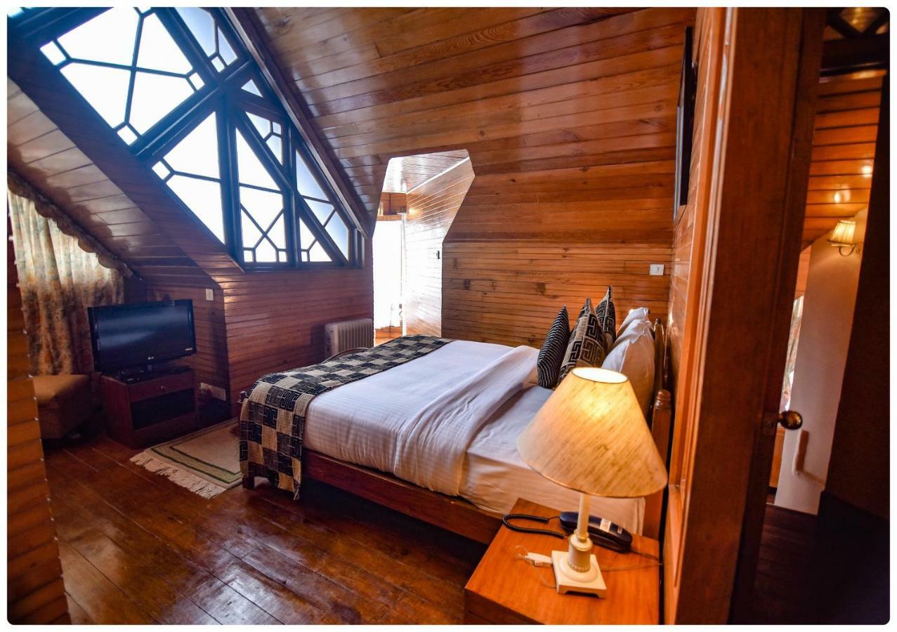 Cedar Inn Darjeeling  Luaran gambar