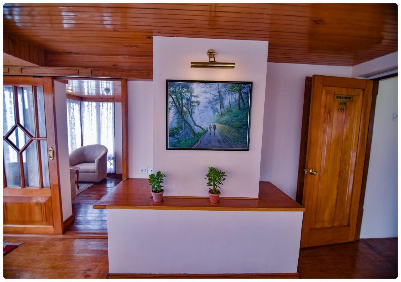 Cedar Inn Darjeeling  Luaran gambar
