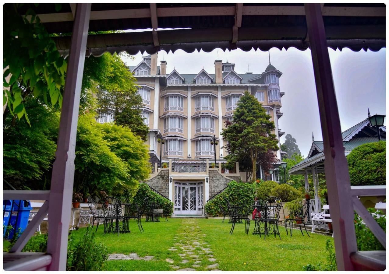 Cedar Inn Darjeeling  Luaran gambar