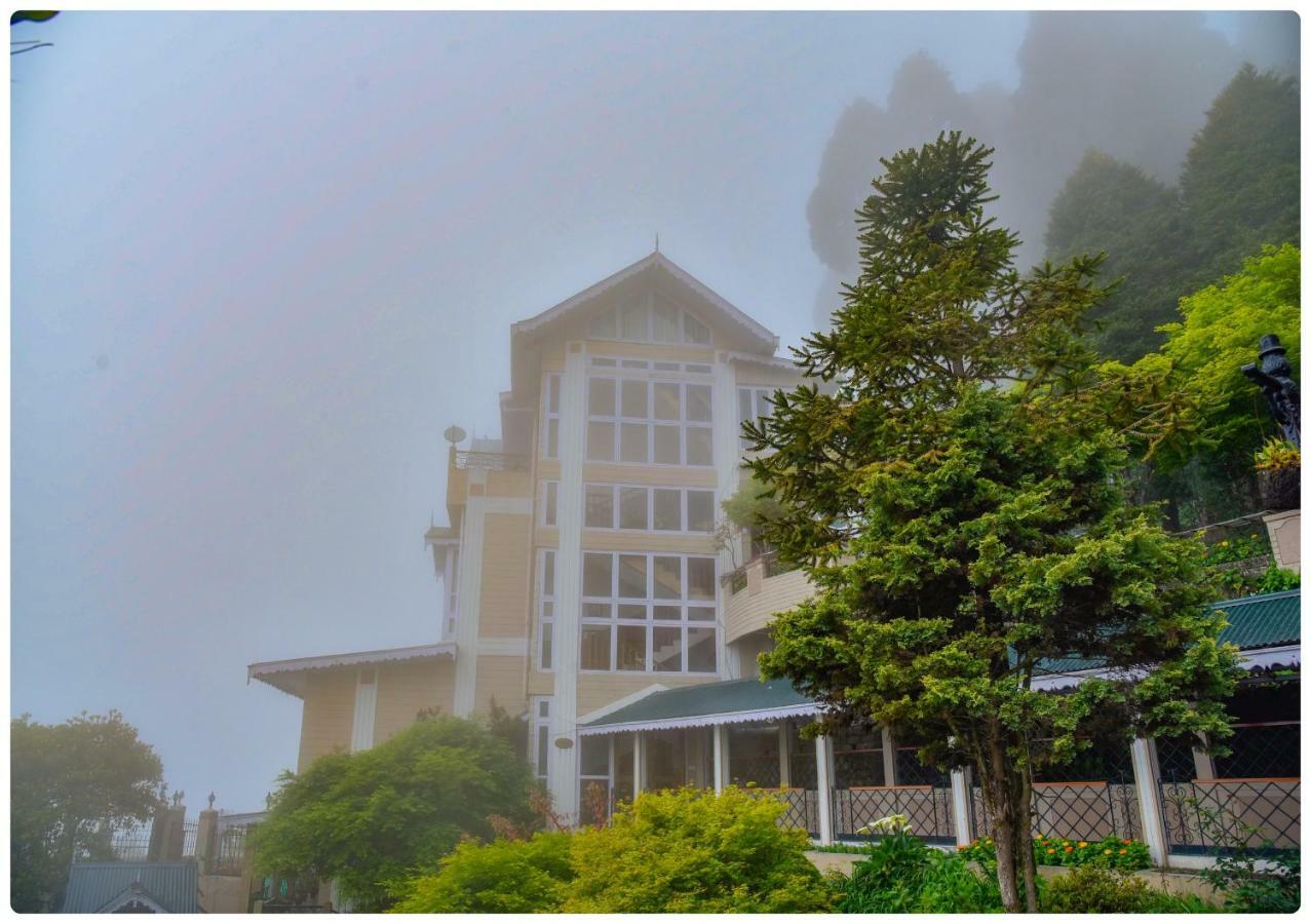 Cedar Inn Darjeeling  Luaran gambar