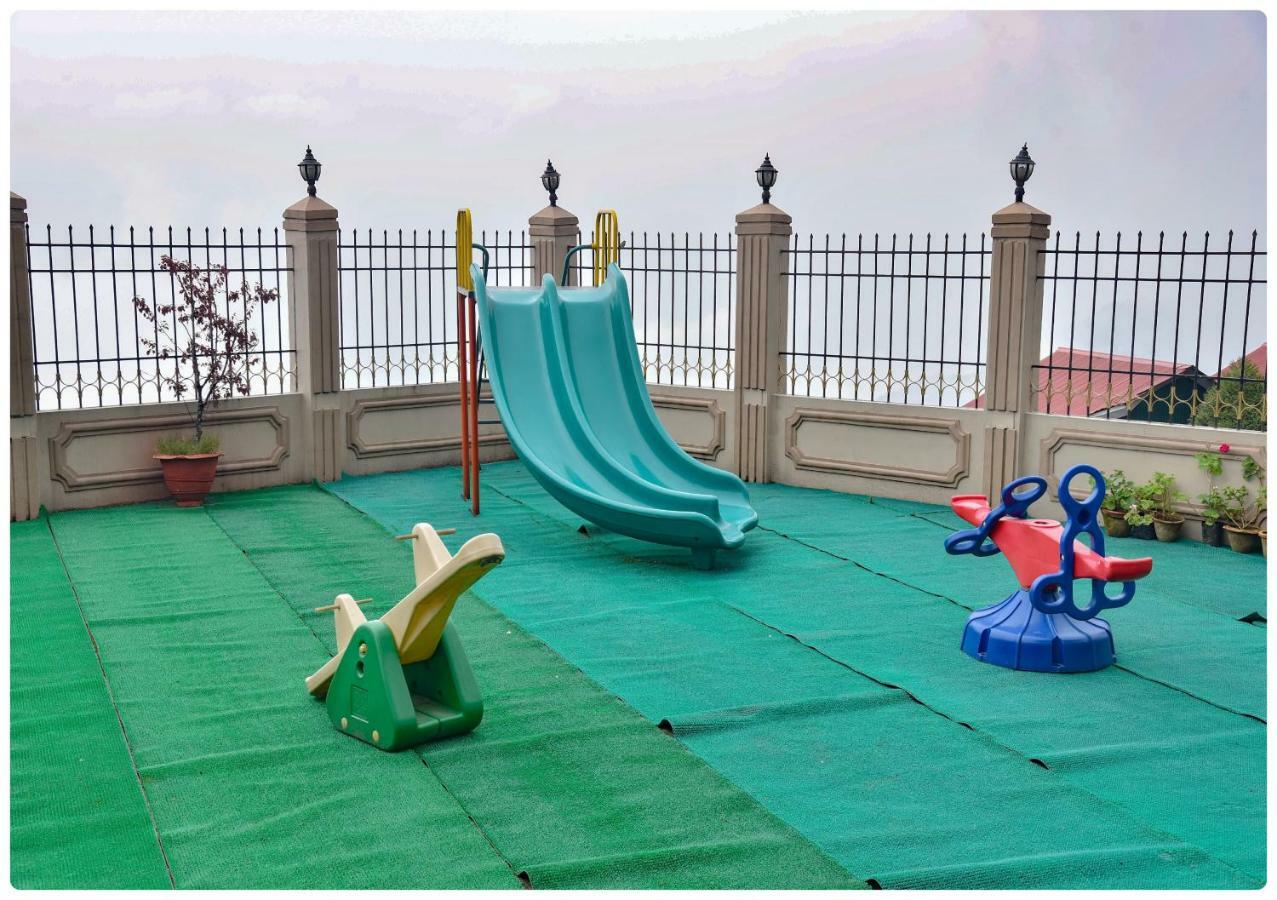 Cedar Inn Darjeeling  Luaran gambar